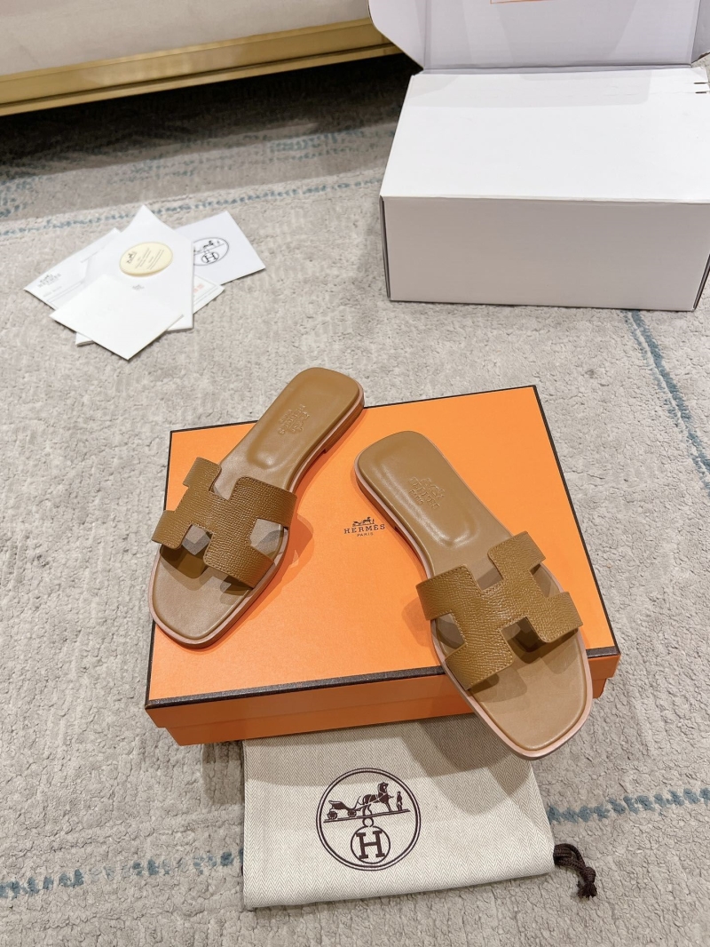 Hermes Slippers